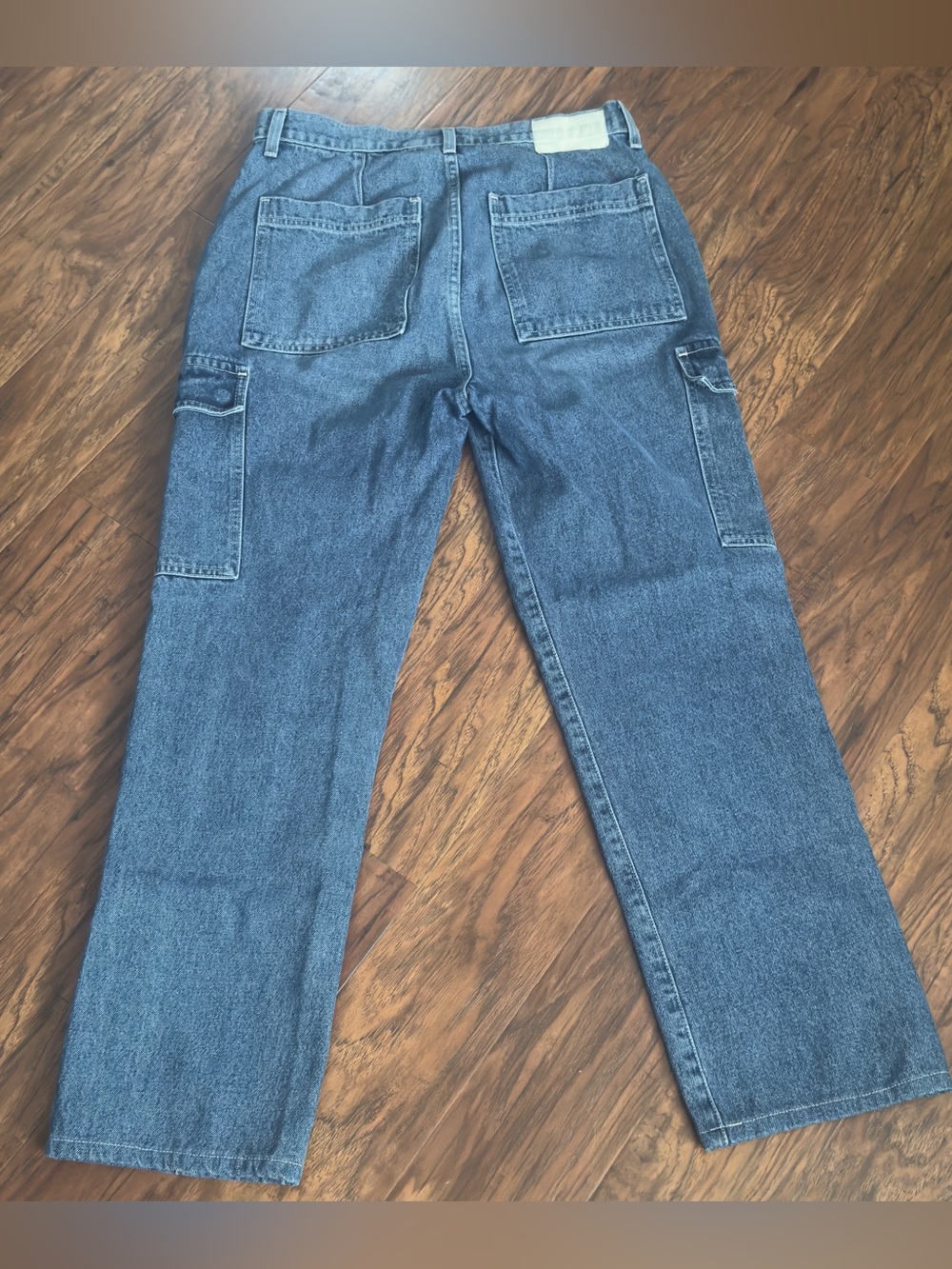High-Rise Cargo Straight-Leg Jeans - Blue - Picture 3 of 11